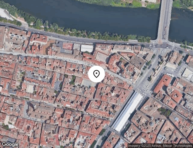 Bâtiment de bureaux à Rue San Pablo